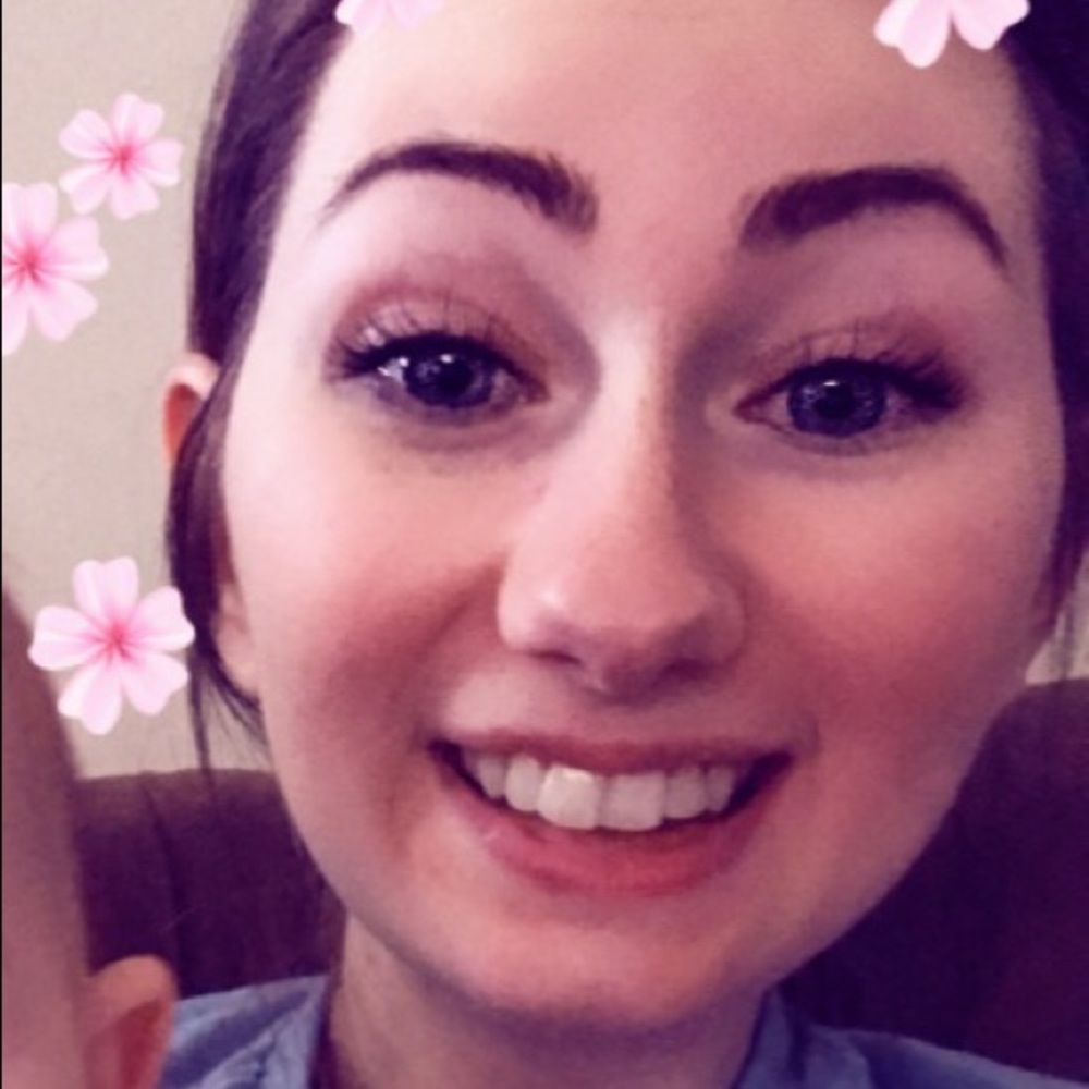 Meet your Posher, Rebecca